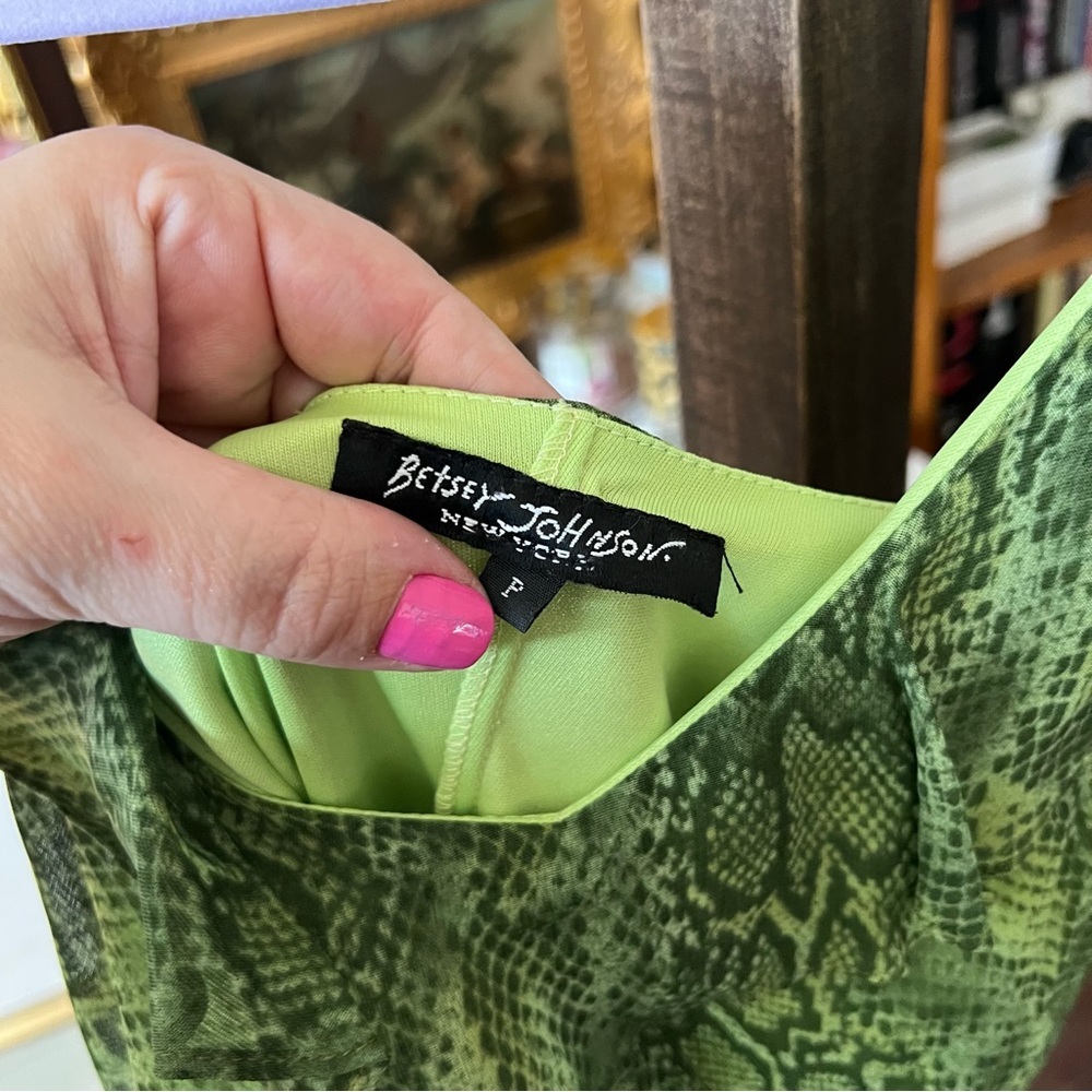 Y2K Vintage Betsey Johnson New York Snake Print Neon Green Dress Small Petite - Picture 10 of 14